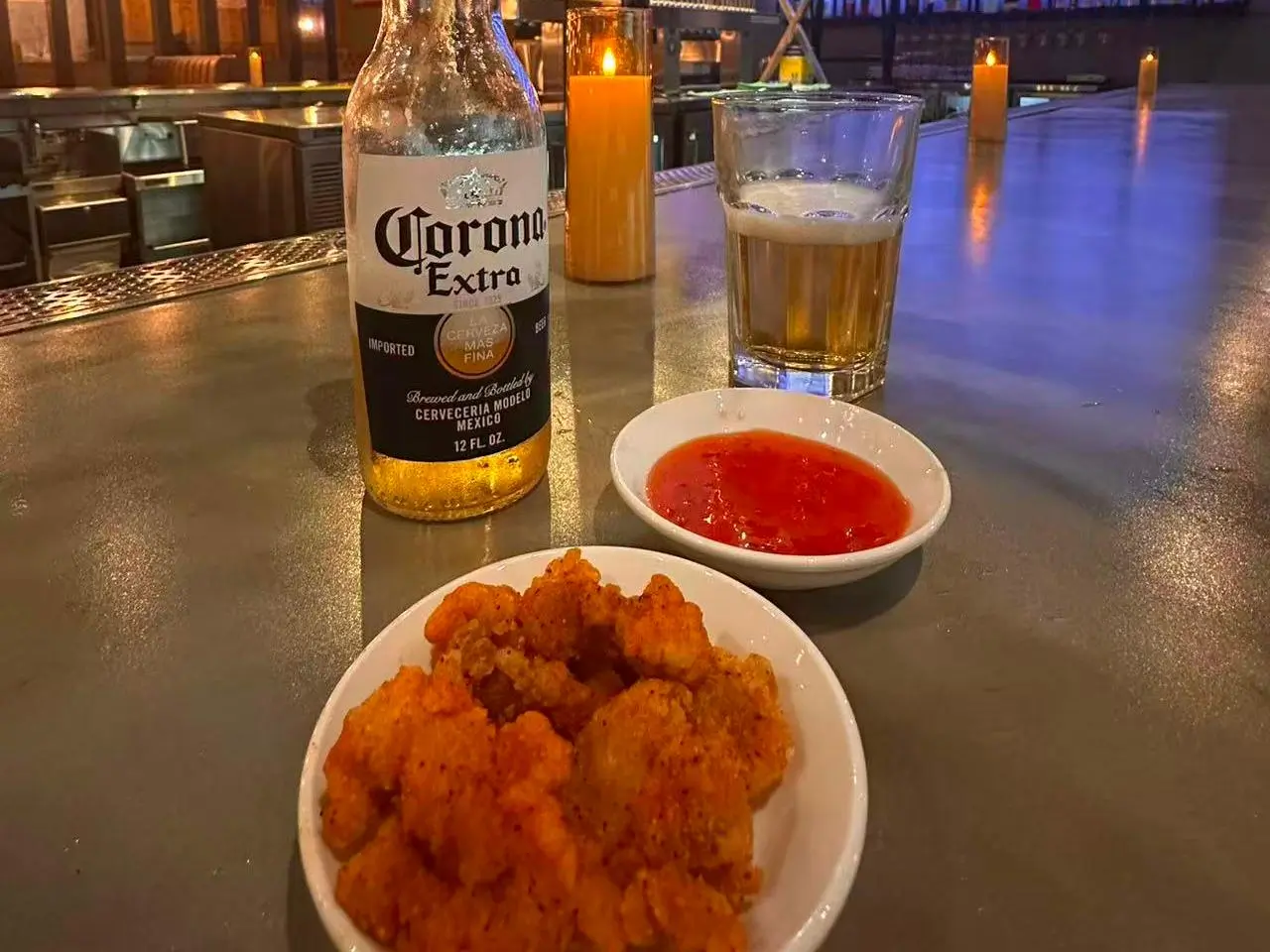 Dumpling-King-Asian-Cuisine-Restaurant-Crispy-Chicken-with-Corona-and-Sauce-Sacramento Crispy chicken served with Corona beer and dipping sauce at Dumpling King Asian Cuisine in Sacramento
